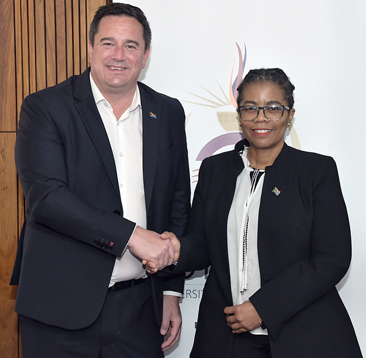 Agriculture Minister Steenhuisen to study at Unisa